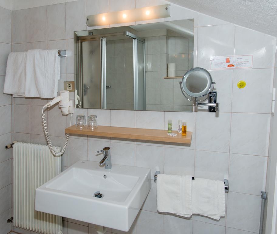 Krebishof Agriturismo Schenna Luaran gambar